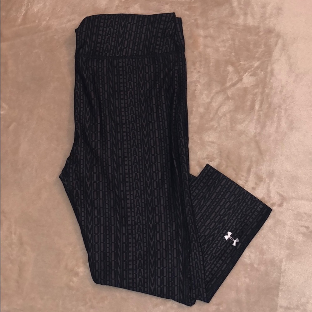 Under Armour crops - Picture 2 of 3